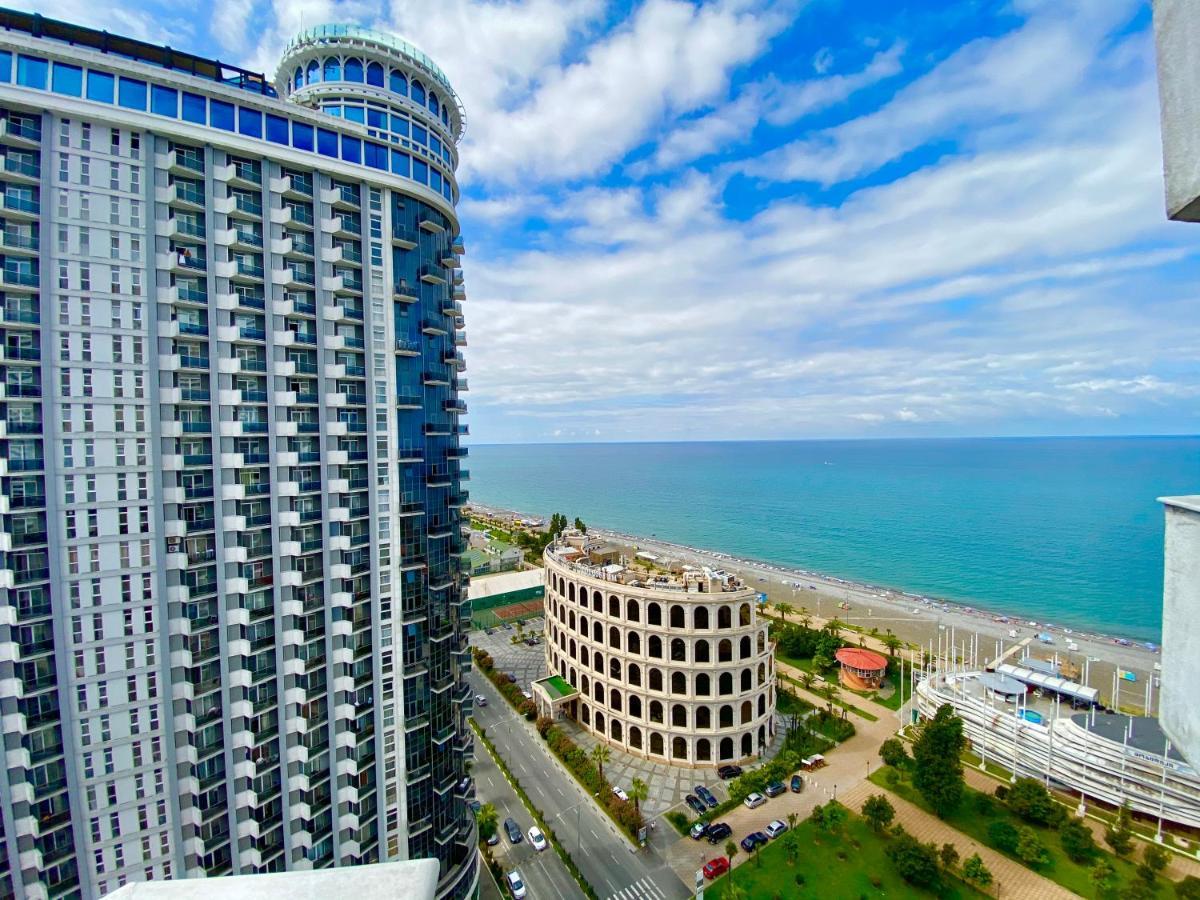 Apartments In Orbi Group Batumi Esterno foto