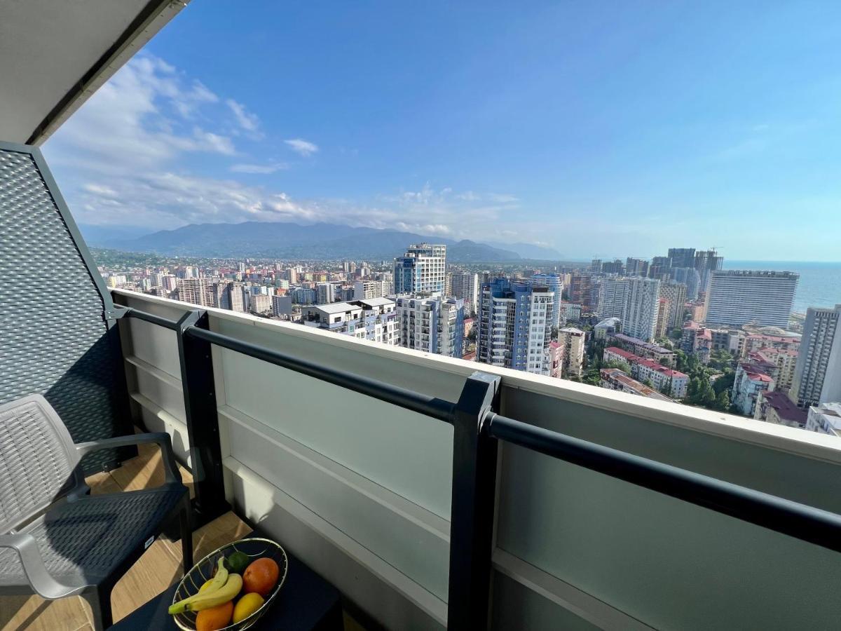 Apartments In Orbi Group Batumi Esterno foto