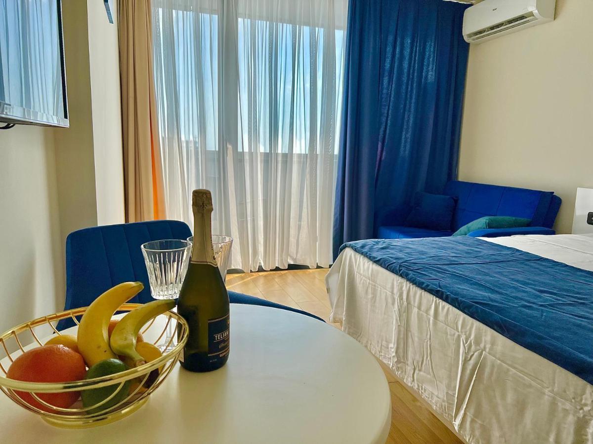Apartments In Orbi Group Batumi Esterno foto