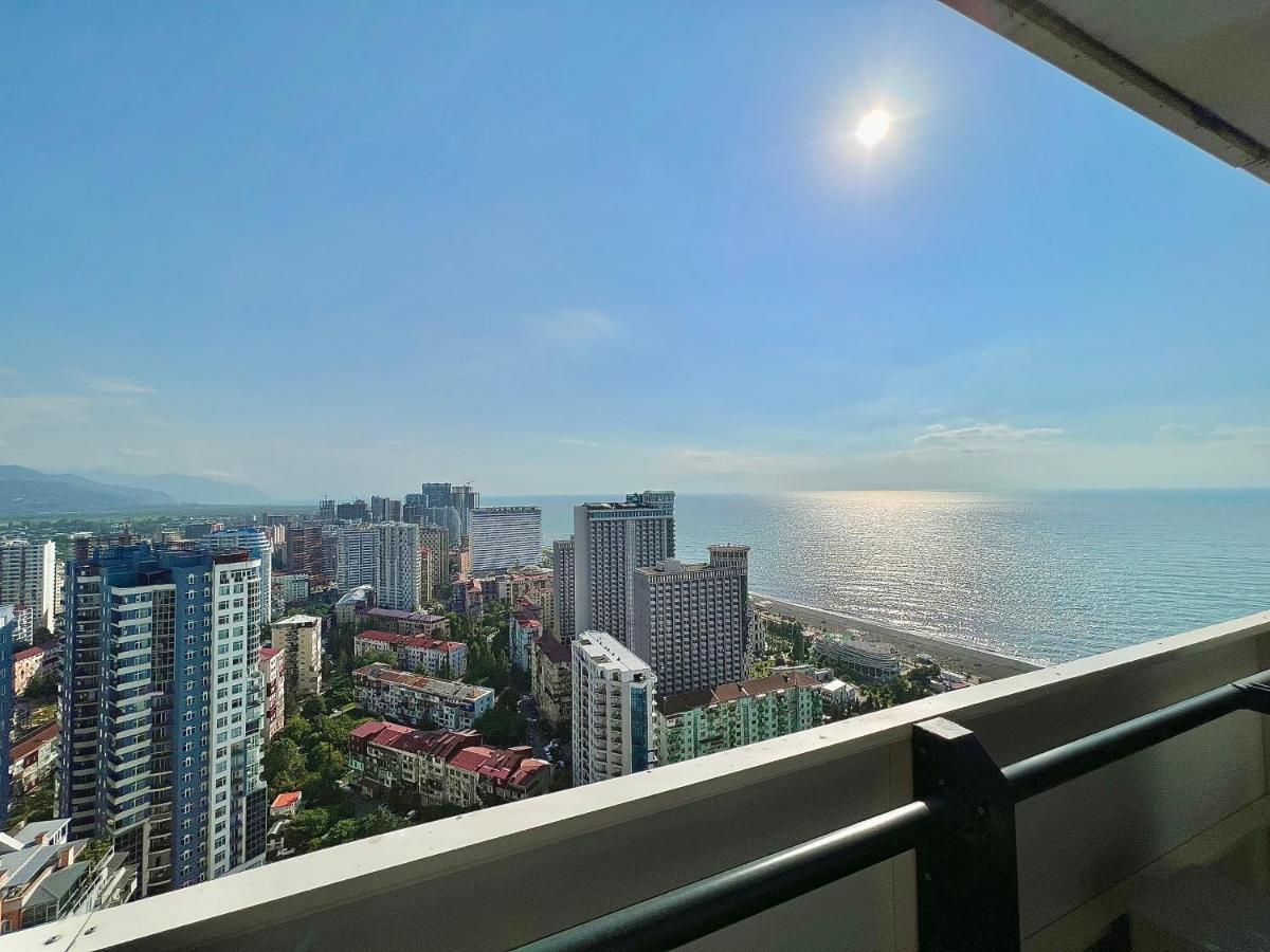 Apartments In Orbi Group Batumi Esterno foto