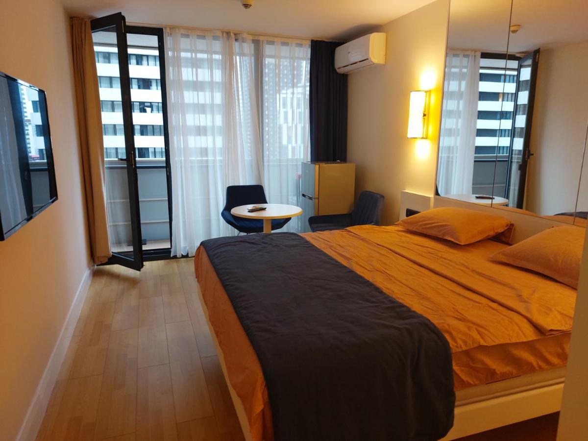 Apartments In Orbi Group Batumi Esterno foto