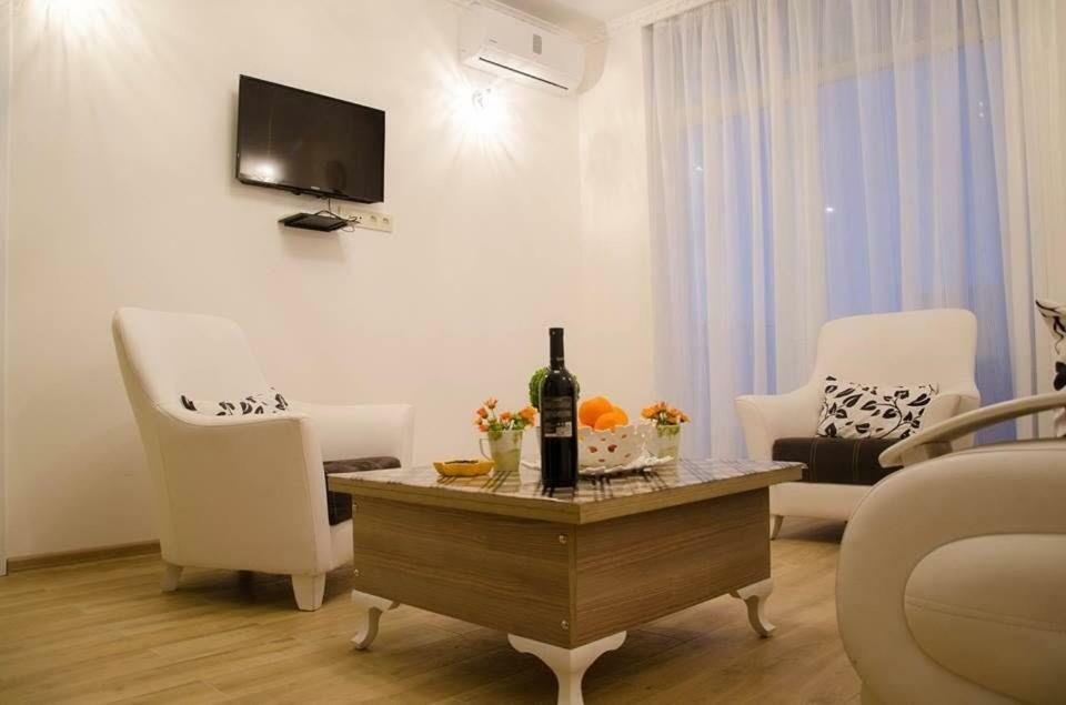 Apartments In Orbi Group Batumi Esterno foto